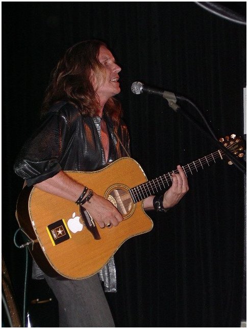 2433-Robert Urban